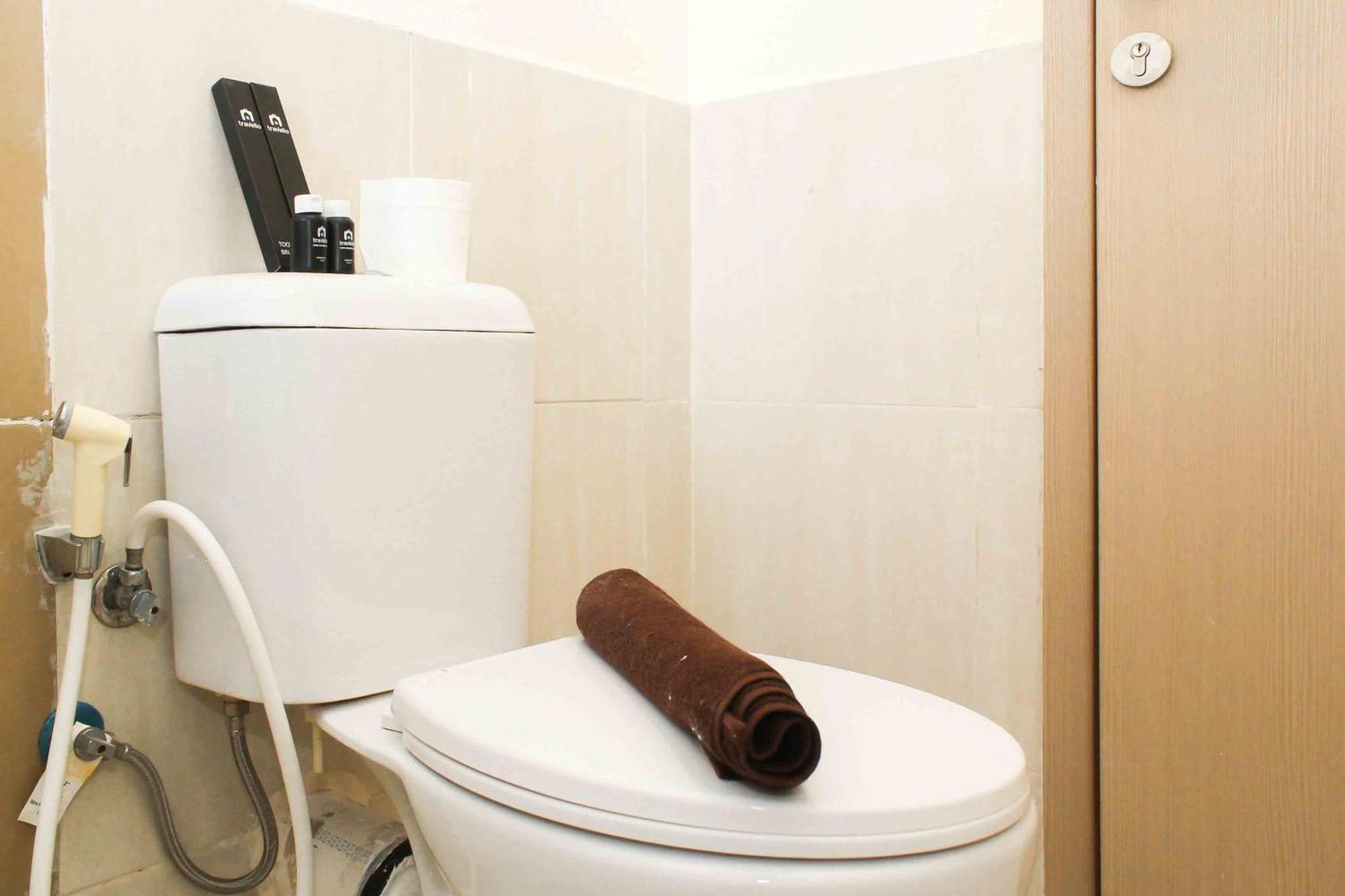 Good Place 2br Meikarta By Travelio Apartemen *